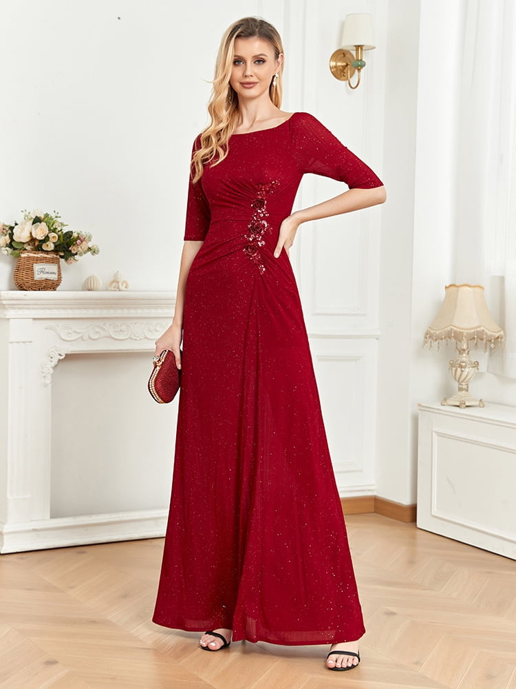 Beautiful evening dresses on a mannequin in a womens clothing store. AI  generated 32490110 Stock Photo at Vecteezy